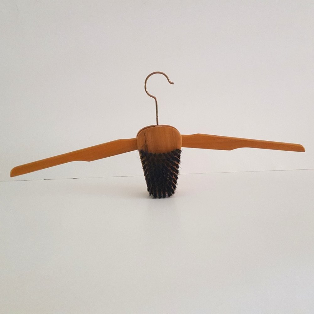 Vintage 2-In-1 Folding Portable Wooden Travel Hanger with Lint Brush